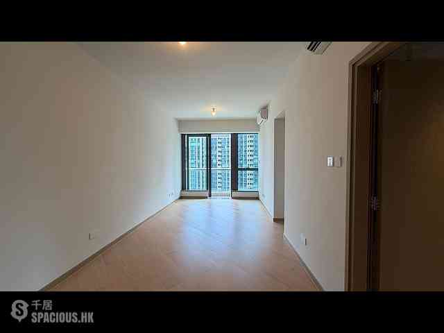 Wong Chuk Hang - The Southside Phase 1 Southland Tower 2A 05