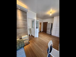 Shek Tong Tsui - Fortune Villa 03
