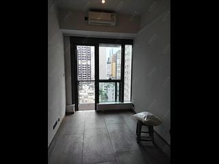 Sai Ying Pun - Two・Artlane 03