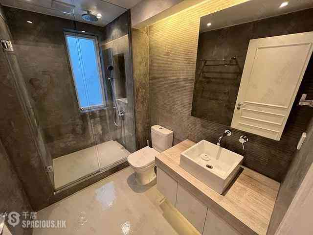 Mid Levels Central - Kam Fai Mansion 13