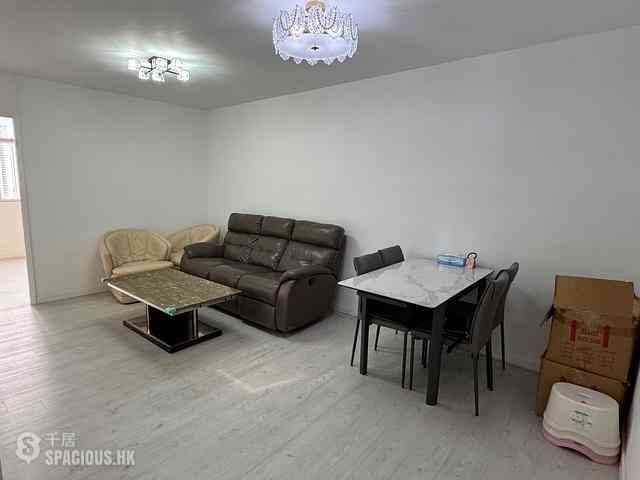 Kowloon Bay - Telford Gardens Block N 04