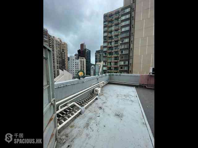 Sai Ying Pun - Fook Moon Building 02