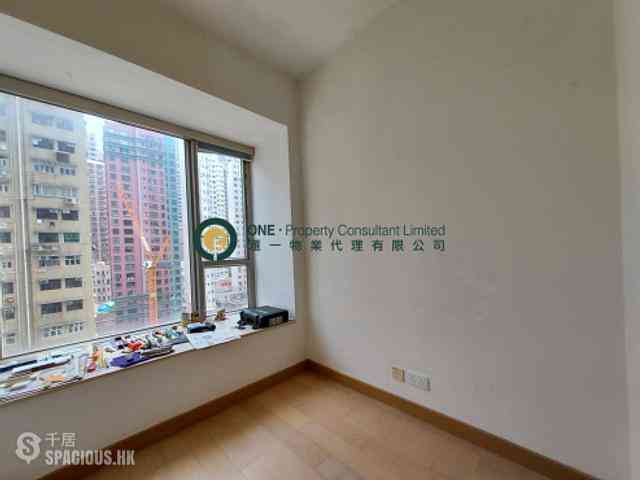 Sai Ying Pun - Island Crest 05