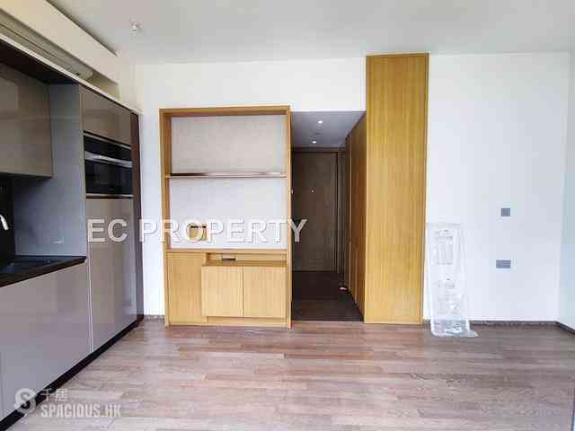 跑马地 - Eight Kwai Fong Happy Valley 03