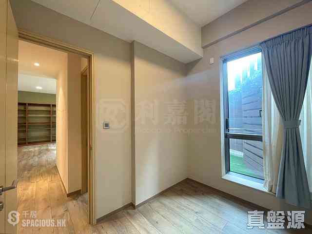 Tseung Kwan O - Alto Residences Block 2 10