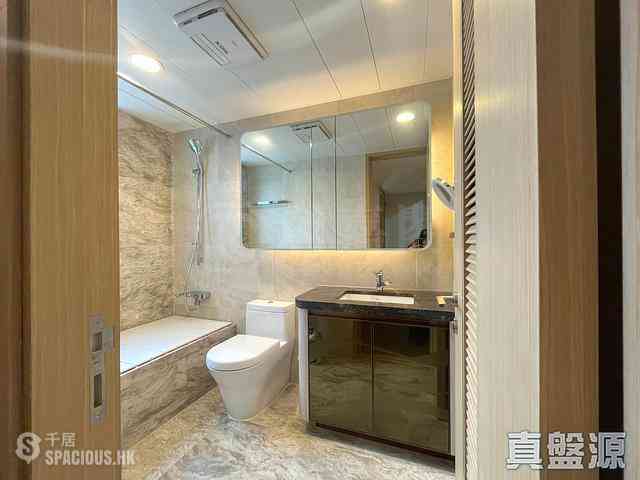 Tseung Kwan O - Alto Residences Block 2 18