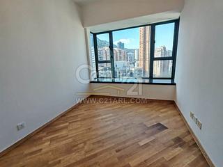 Mid Levels West - 80 Robinson Road 08