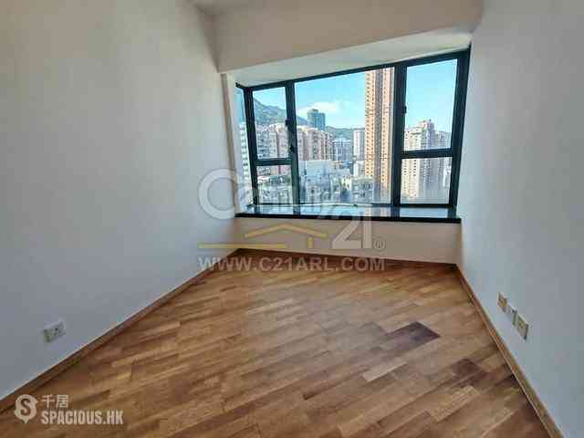 Mid Levels West - 80 Robinson Road 08