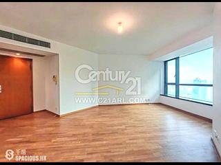 Mid Levels West - 80 Robinson Road 13