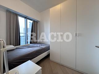 Sai Ying Pun - King's Hill 08
