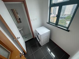 Mid Levels West - 80 Robinson Road 06
