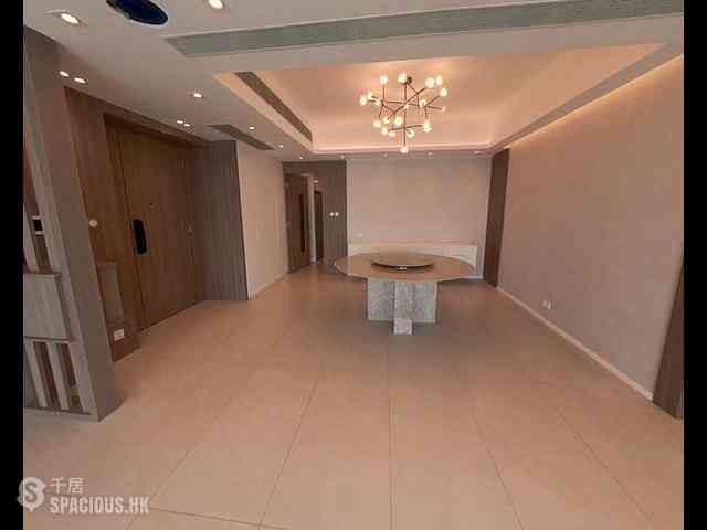 Cyberport - Residence Bel-Air Phase 4 Bel-Air on the Peak Tower 5 05
