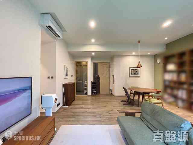 Tseung Kwan O - Alto Residences Block 2 05