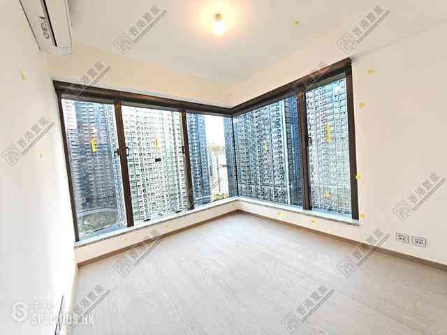 Wong Chuk Hang - The Southside Phase 3B Blue Coast Tower 2B 01