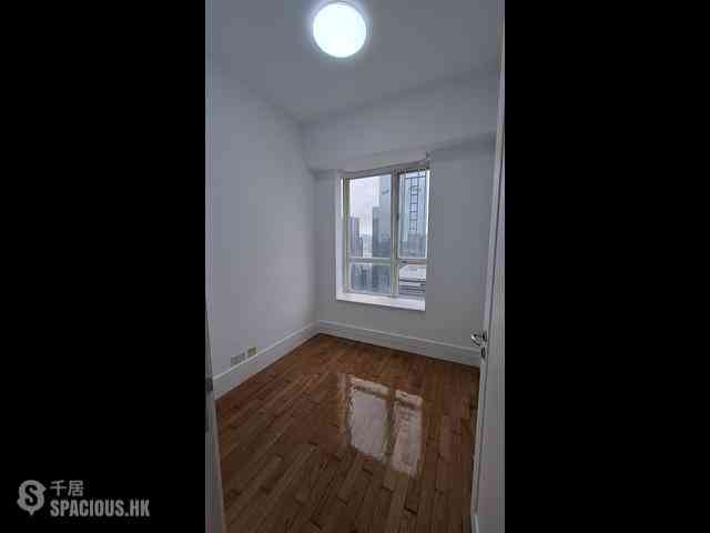 Quarry Bay - The Orchards Block 1 10