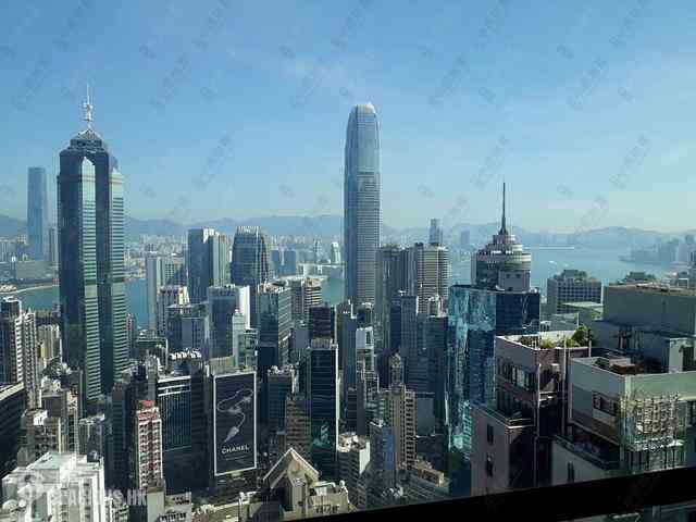 Mid Levels Central - The Grand Panorama Block 3 08
