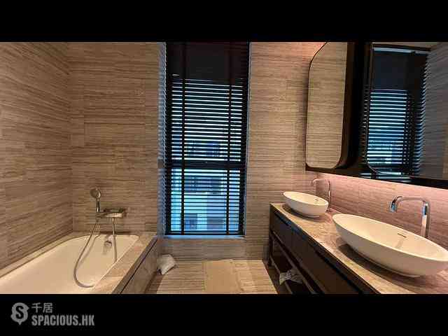 Gold Coast / So Kwun Wat - The Carmel 07