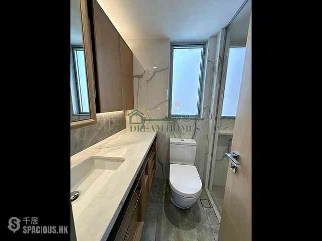 Sai Ying Pun - No.8 Hing Hon Road (Resiglow-Bonham) 05