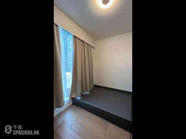 Gold Coast / So Kwun Wat - The Carmel 11