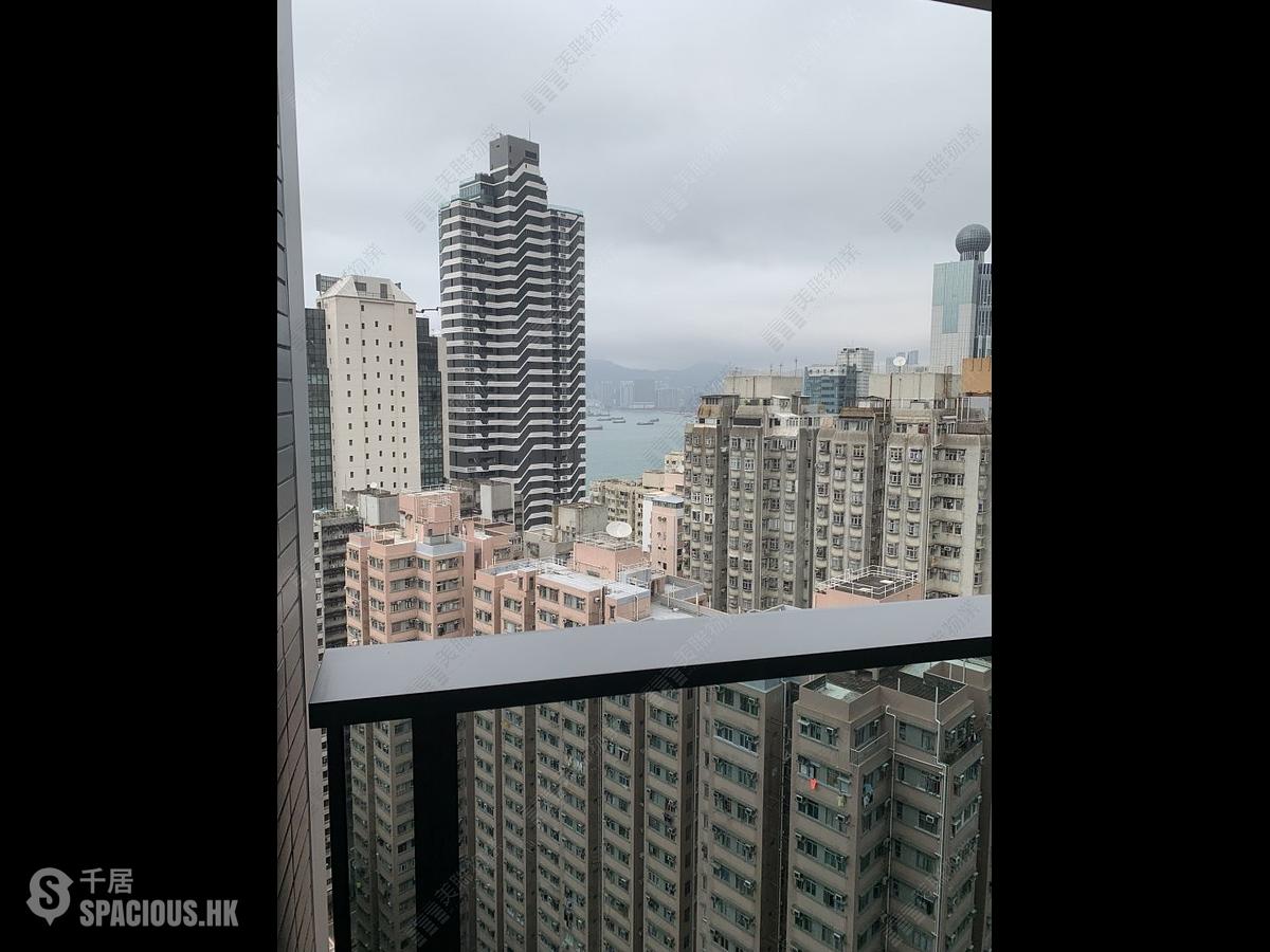 Shek Tong Tsui - Novum West 01