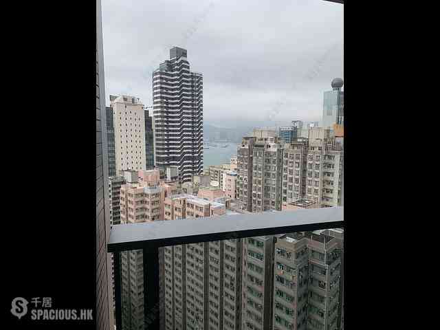 Shek Tong Tsui - Novum West 01