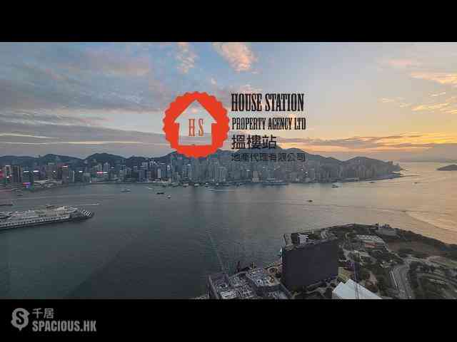 West Kowloon - The Harbourside Block 3 01