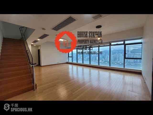 West Kowloon - The Harbourside Block 3 03