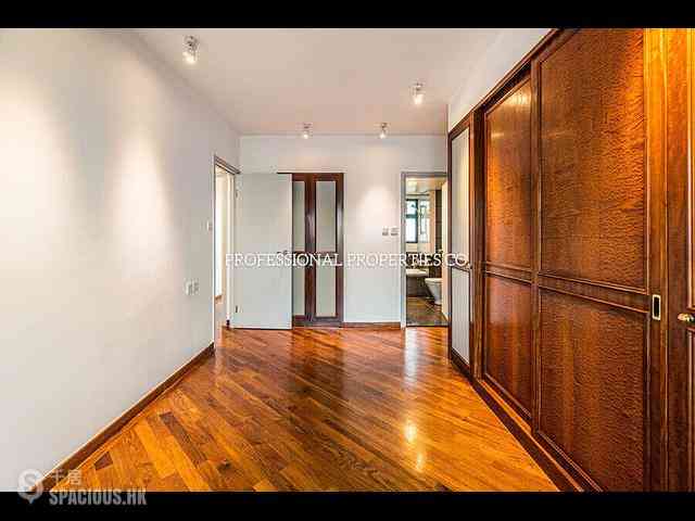 Mid Levels West - 80 Robinson Road 07