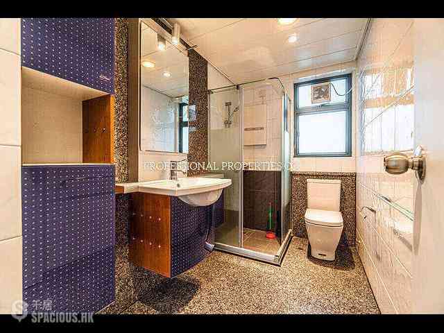 Mid Levels West - 80 Robinson Road 11