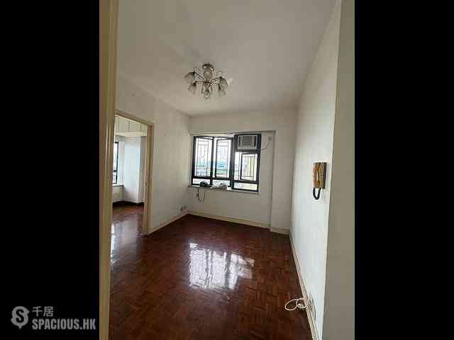 Sai Ying Pun - Connaught Garden 03