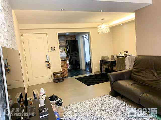 Braemar Hill - Maiden Court 03