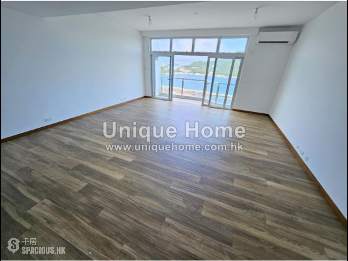 Chung Hom Kok - 30, Cape Road 01
