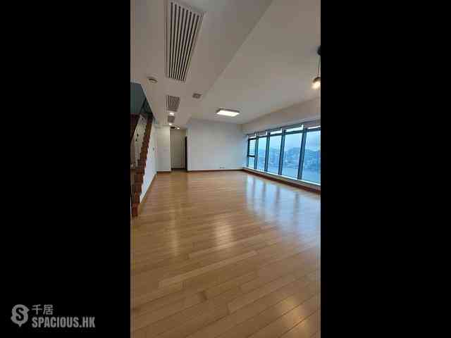 West Kowloon - The Harbourside Block 3 02