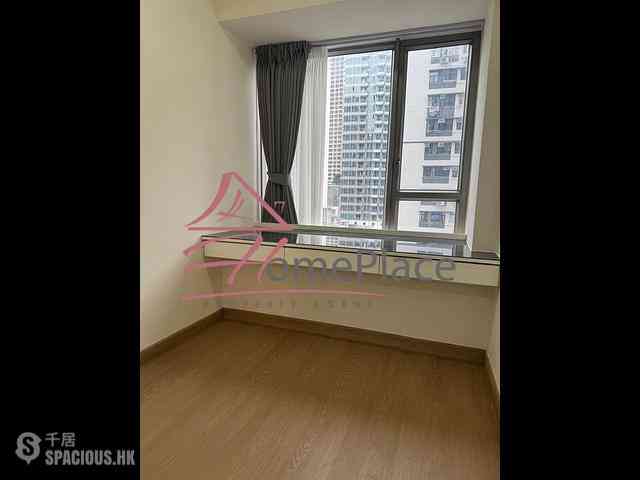 Sai Ying Pun - Island Crest 06