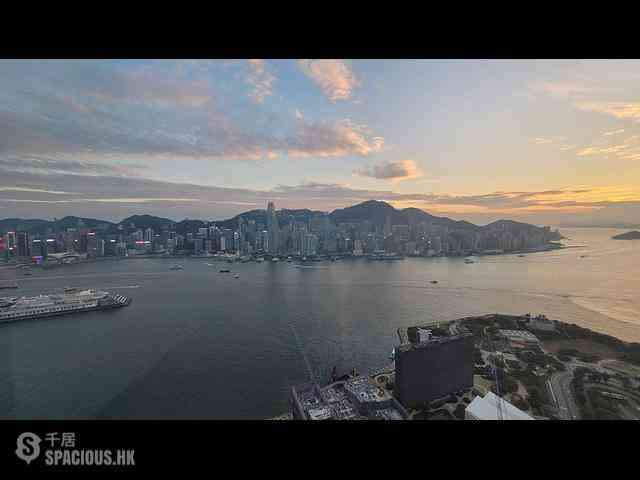 West Kowloon - The Harbourside 16