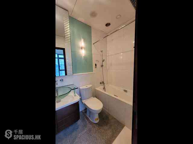 West Kowloon - The Harbourside 24