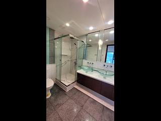 West Kowloon - The Harbourside 28