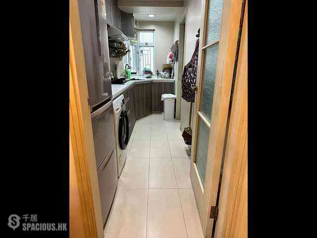 Hung Hom - Hunghom Bay Centre 14