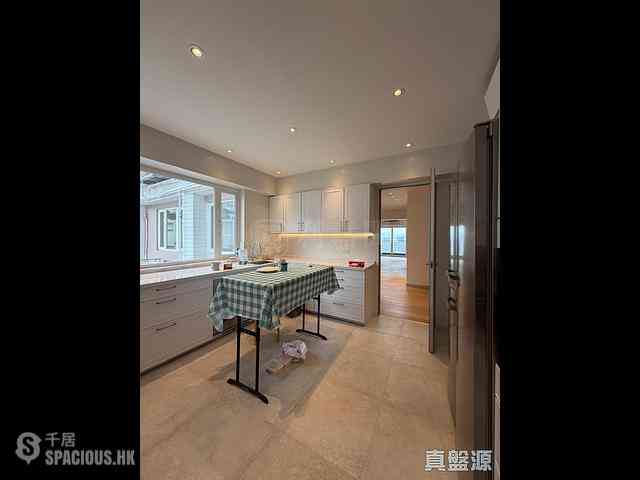 Stubbs Road - Villa Monte Rosa 03