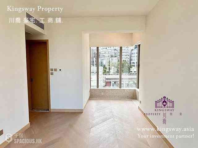 Mid Levels Central - 22A, Kennedy Road 05