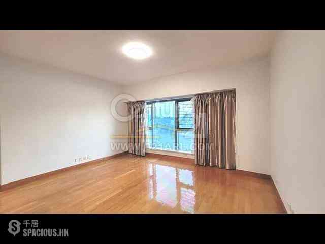 West Kowloon - The Harbourside Block 3 13