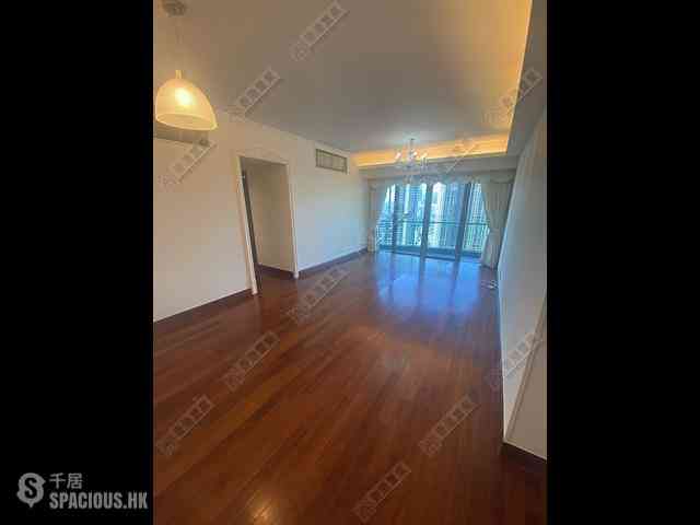 West Kowloon - The Harbourside Block 2 02