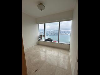 Whampoa Garden - Harbourfront Landmark 16