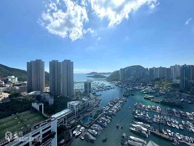 Wong Chuk Hang - Marinella Block 8 01