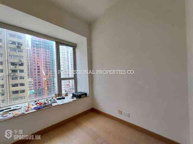 Sai Ying Pun - Island Crest 03