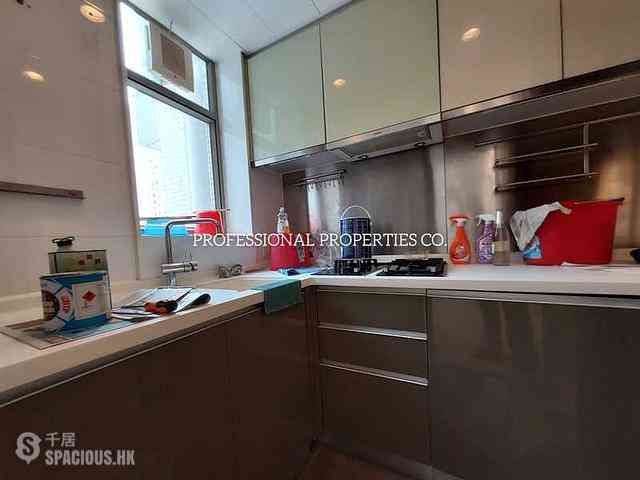 Sai Ying Pun - Island Crest 07