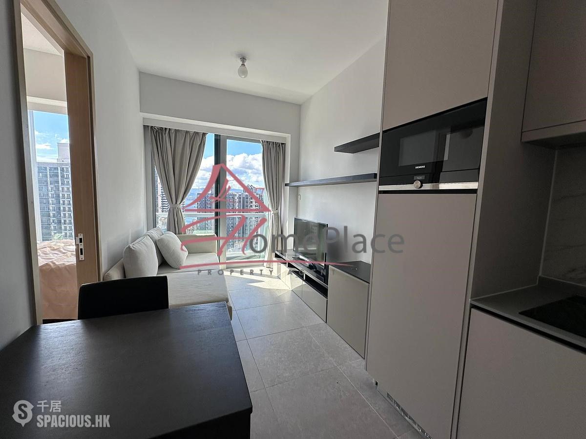 Sai Ying Pun - No.8 Hing Hon Road (Resiglow-Bonham) 01