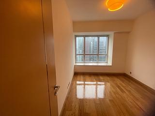 Wong Chuk Hang - Marinella Block 8 03