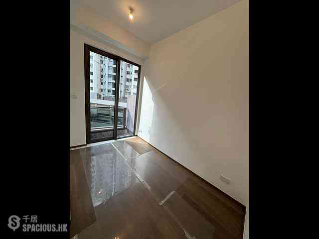Wan Chai - One Wood Road 04