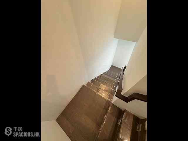Wan Chai - One Wood Road 14